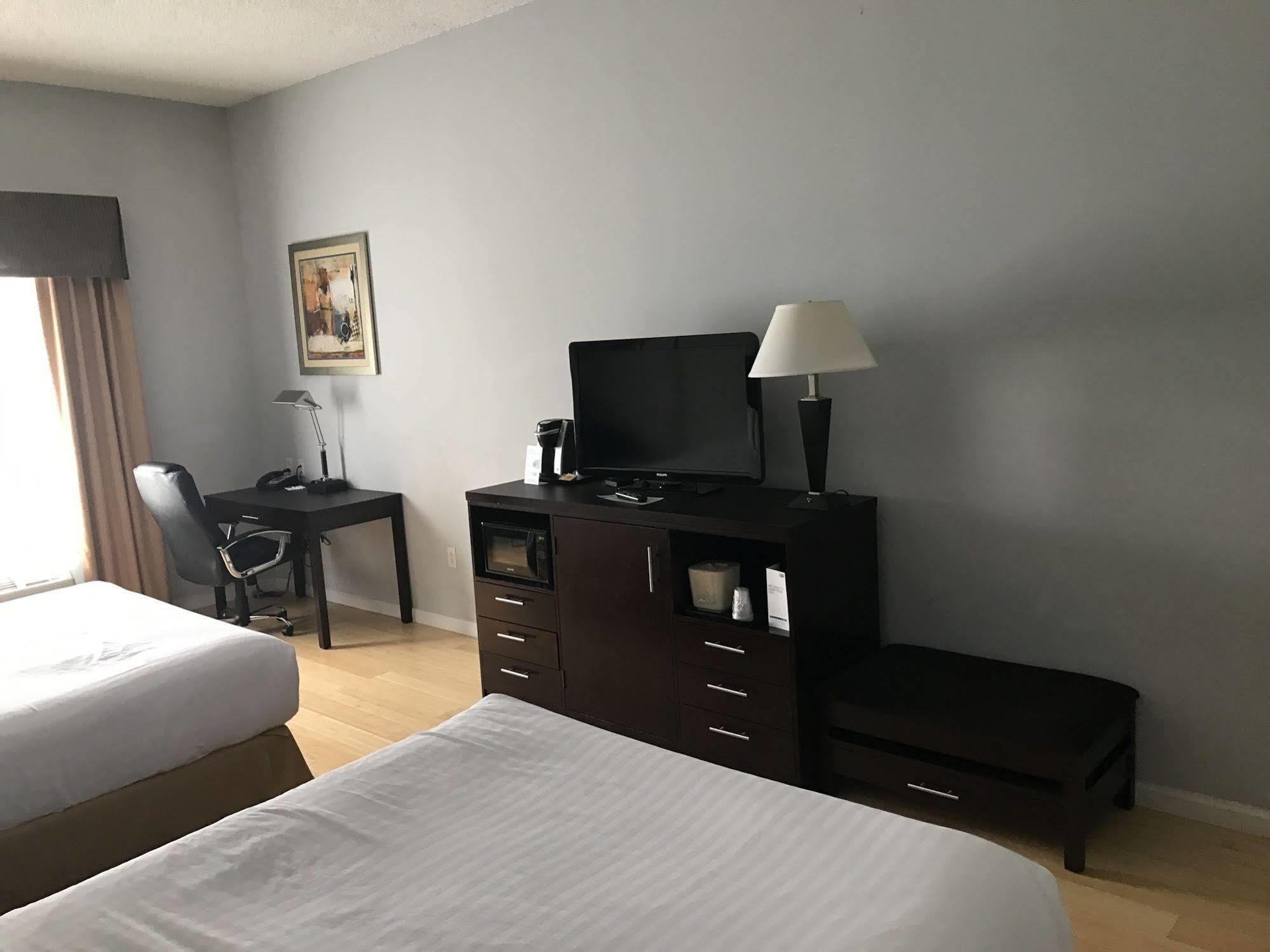 Holiday Inn Express - Bentleyville Luaran gambar