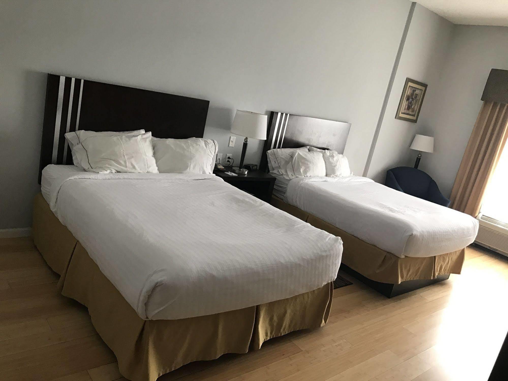 Holiday Inn Express - Bentleyville Luaran gambar